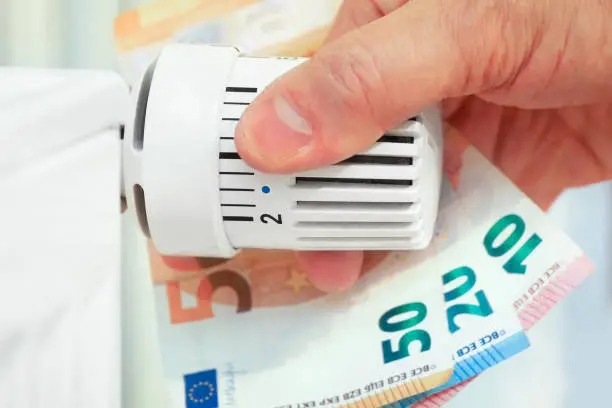 Économiser plus : astuces simples qui fonctionnent vraiment